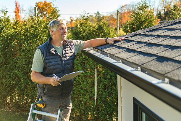 Professional Emergency Roof Repair technician working in Harvard, IL